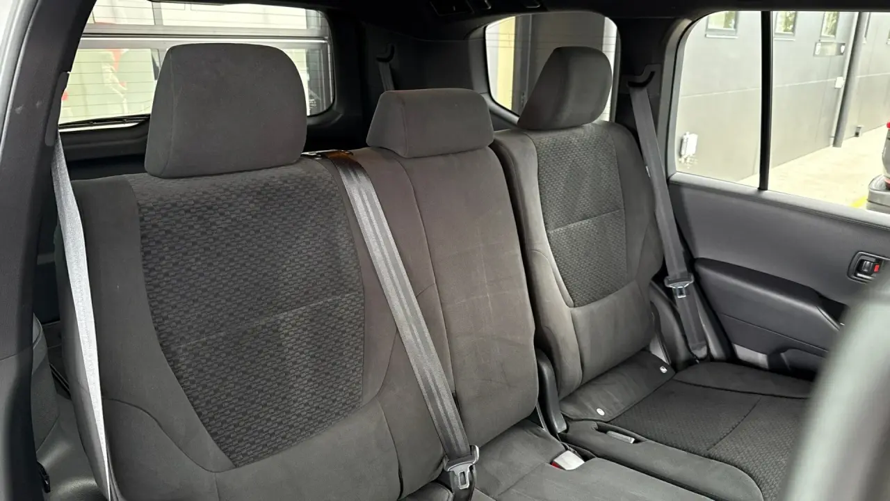 2022 Toyota Landcruiser Gallery Image 7