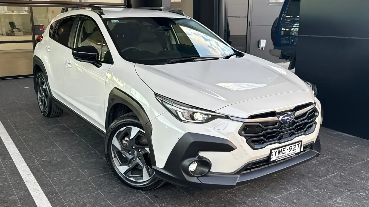 2023 SUBARU CROSSTREK Gallery Image 1