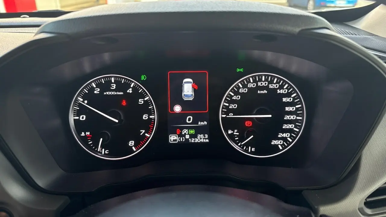 2023 SUBARU CROSSTREK Gallery Image 11