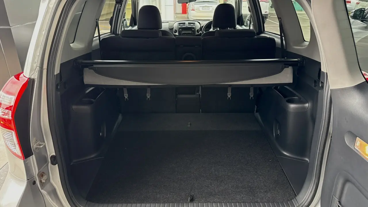 2008 Toyota RAV4 Gallery Image 7