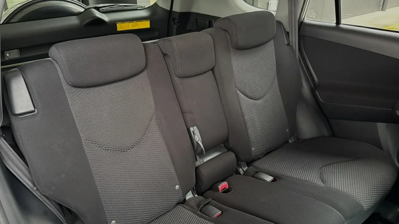 2008 Toyota RAV4 Gallery Image 8