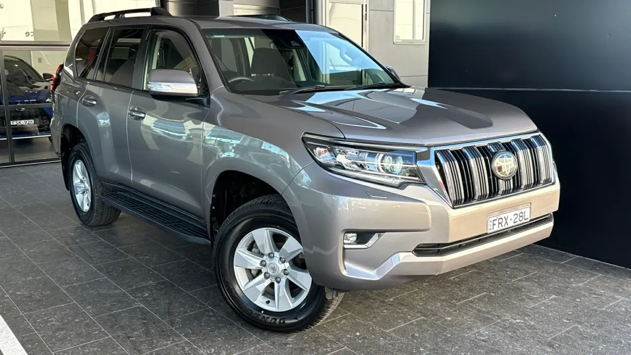 2018 Toyota Prado Gallery Image 1