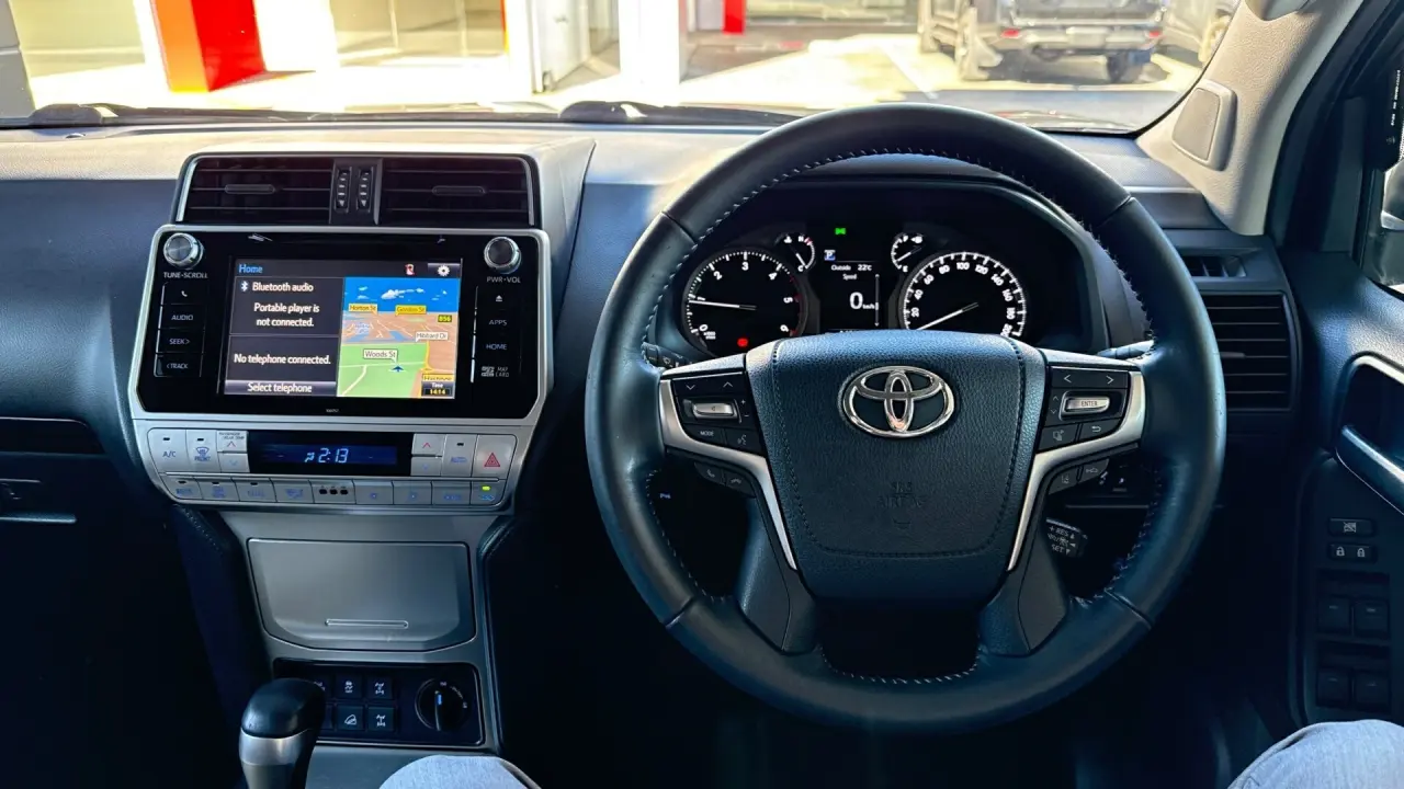 2018 Toyota Prado Gallery Image 11