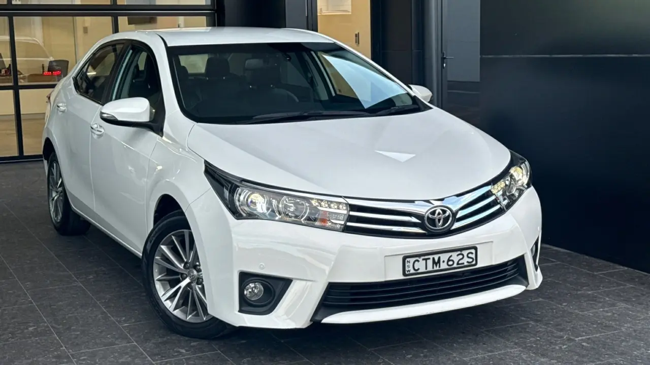 2013 Toyota Corolla Gallery Image 1