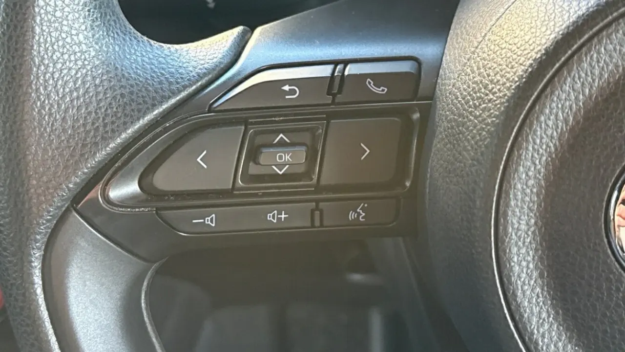 2021 Toyota Yaris Gallery Image 12