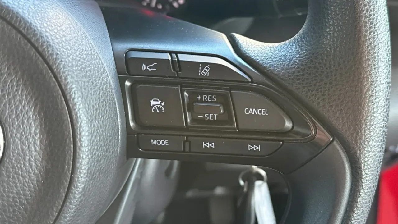 2021 Toyota Yaris Gallery Image 13