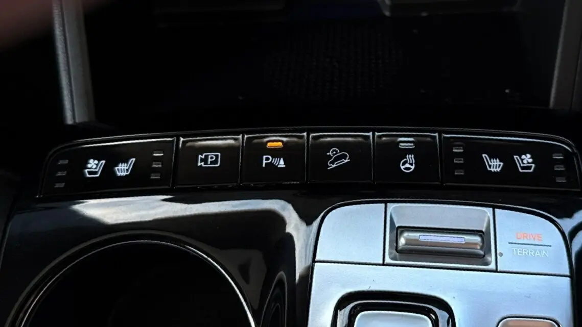 2021 HYUNDAI TUCSON Gallery Image 20