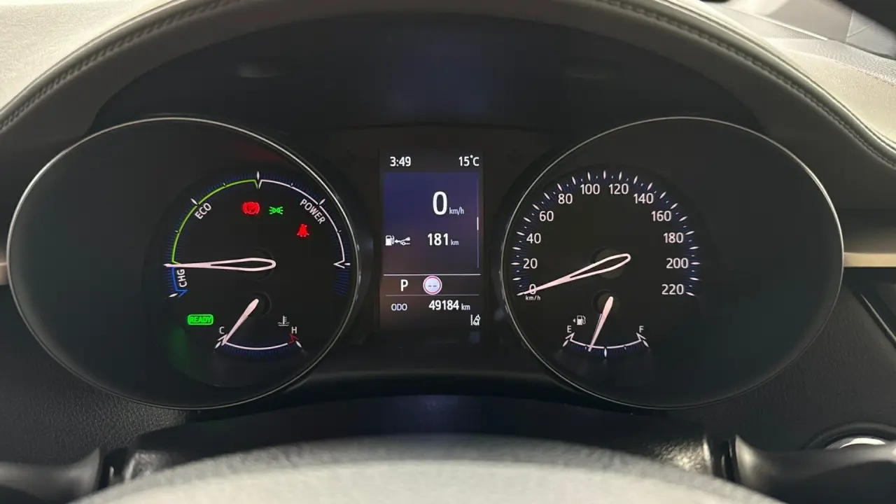 2021 Toyota C-HR Hybrid Gallery Image 14