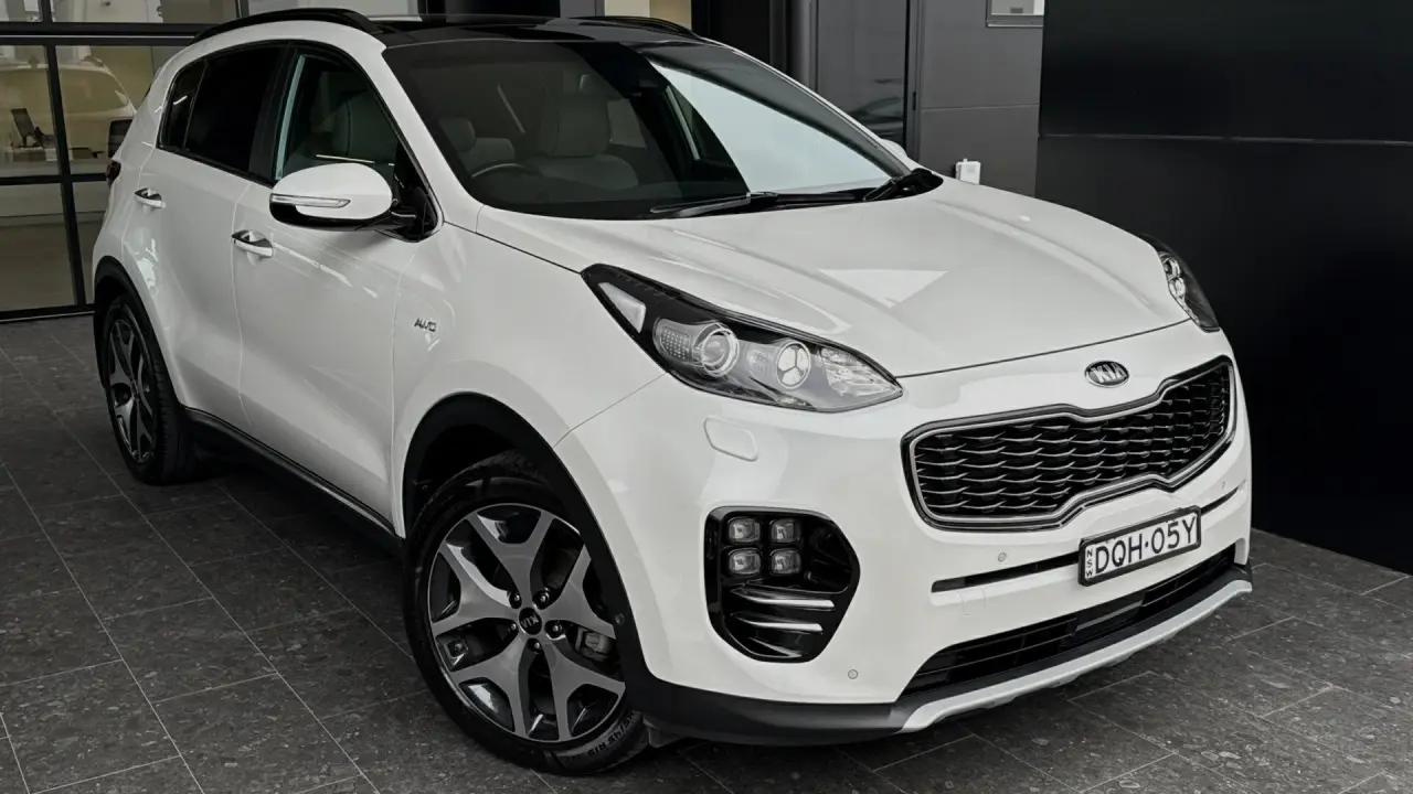 2017 KIA SPORTAGE Gallery Image 1