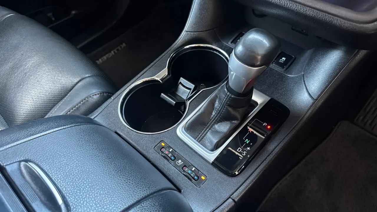 2016 Toyota Kluger Gallery Image 11