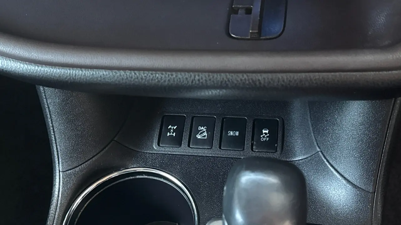 2016 Toyota Kluger Gallery Image 14
