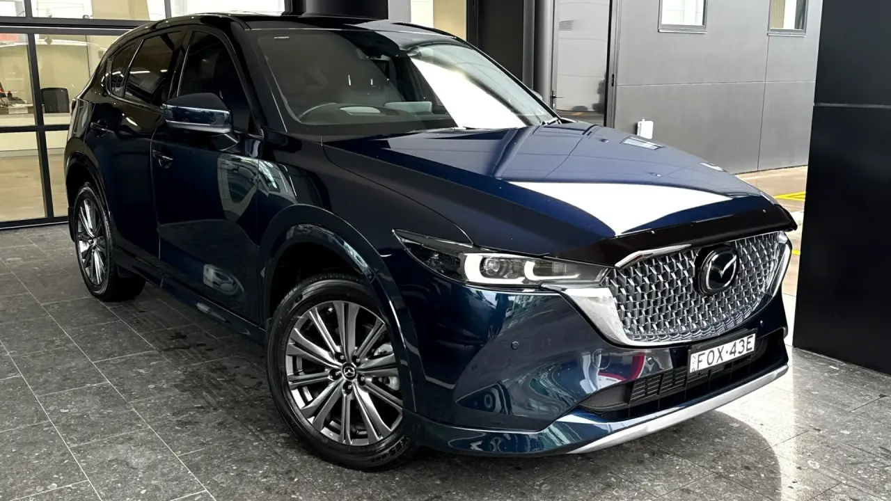 2025 MAZDA CX-5 Gallery Image 1