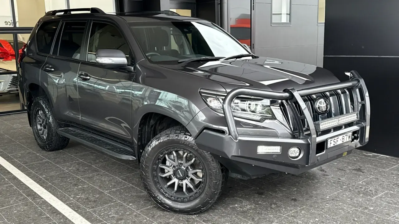 2022 Toyota Prado Gallery Image 1