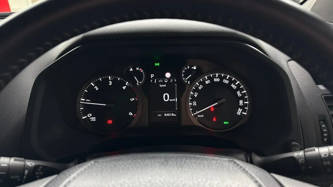 2022 Toyota Prado Gallery Image 15