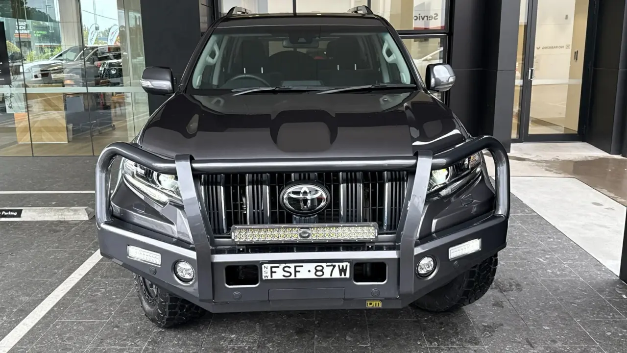 2022 Toyota Prado Gallery Image 2