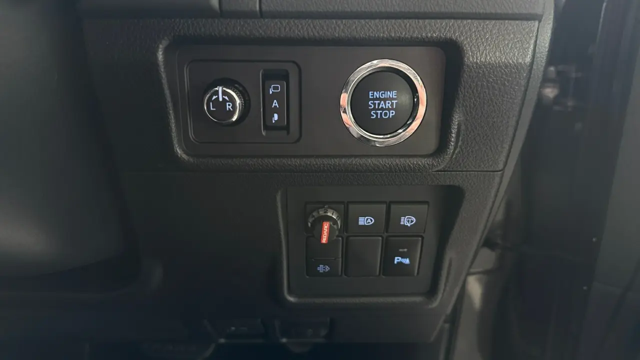 2022 Toyota Prado Gallery Image 20