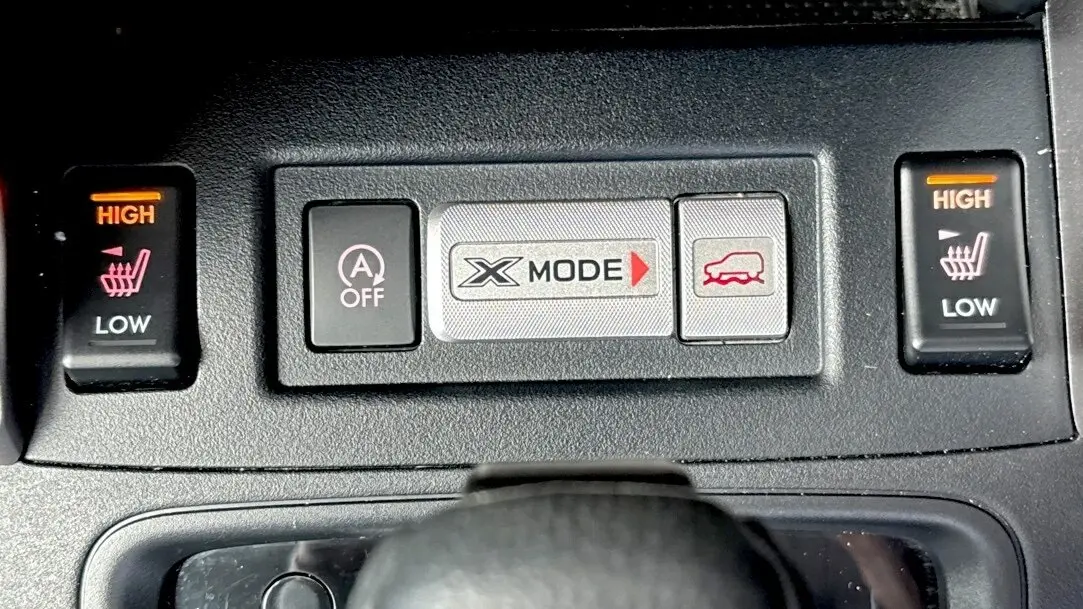 2016 SUBARU FORESTER Gallery Image 16