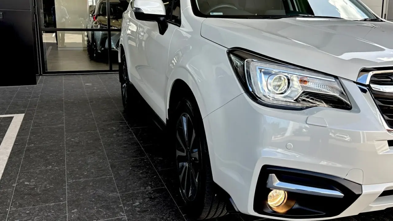 2016 SUBARU FORESTER Gallery Image 3