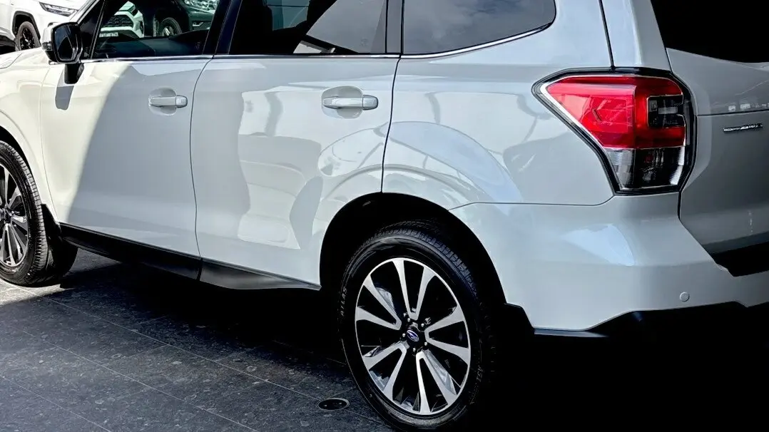 2016 SUBARU FORESTER Gallery Image 5