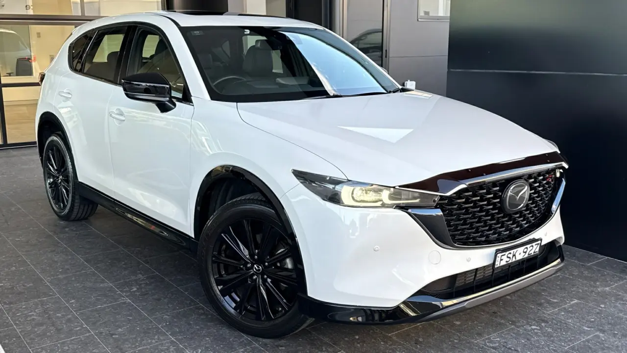 2022 MAZDA CX-5 Gallery Image 1