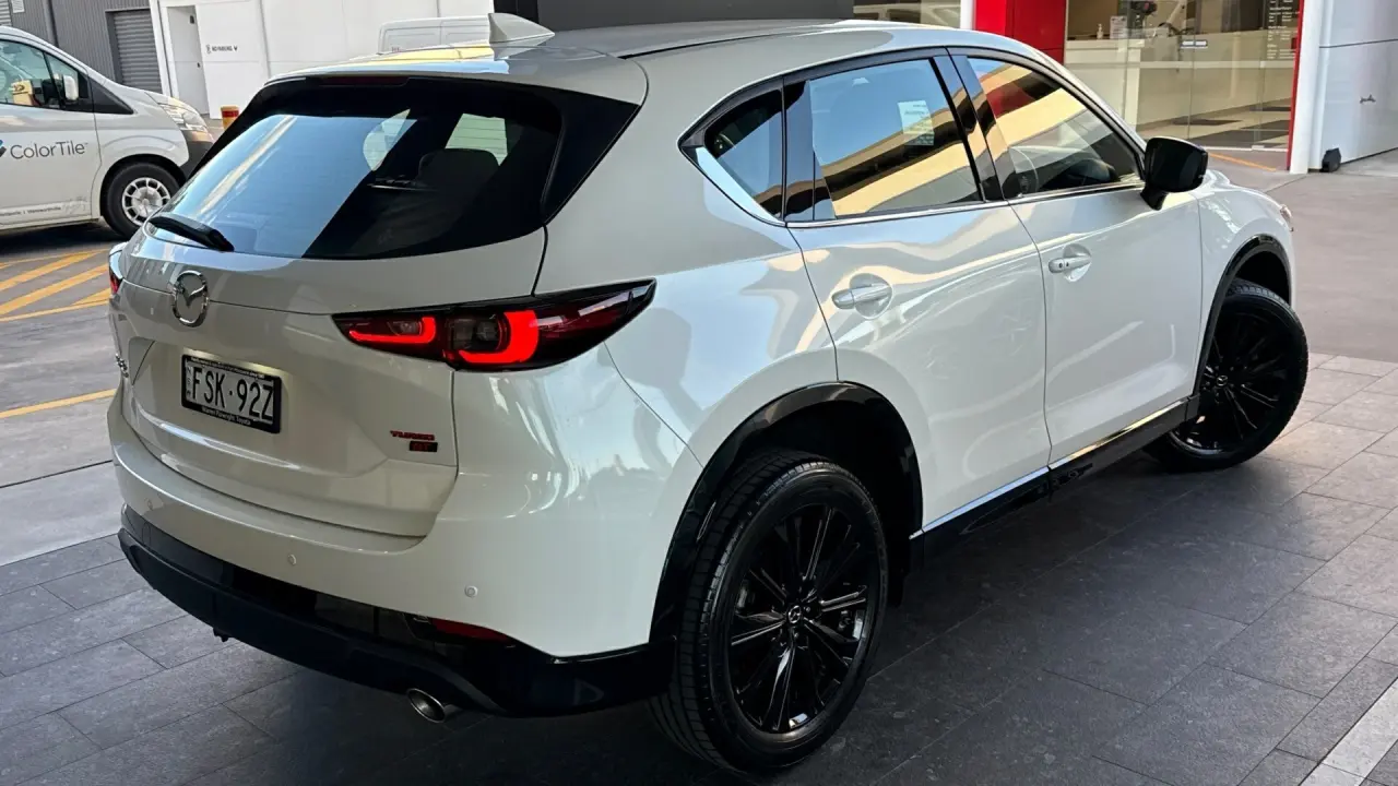 2022 MAZDA CX-5 Gallery Image 4