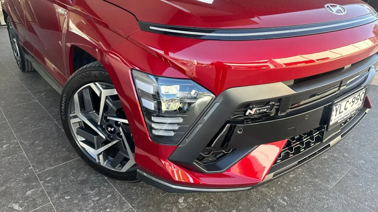 2023 HYUNDAI KONA Gallery Image 14