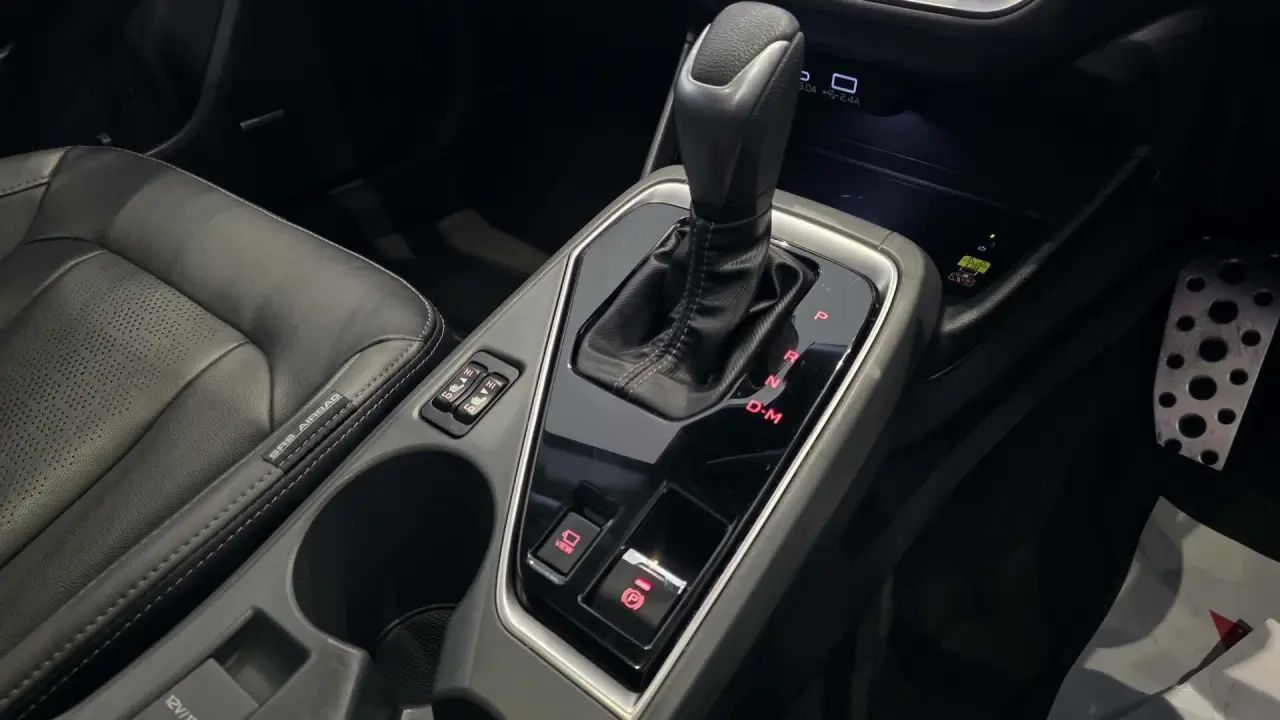2023 SUBARU CROSSTREK Gallery Image 7