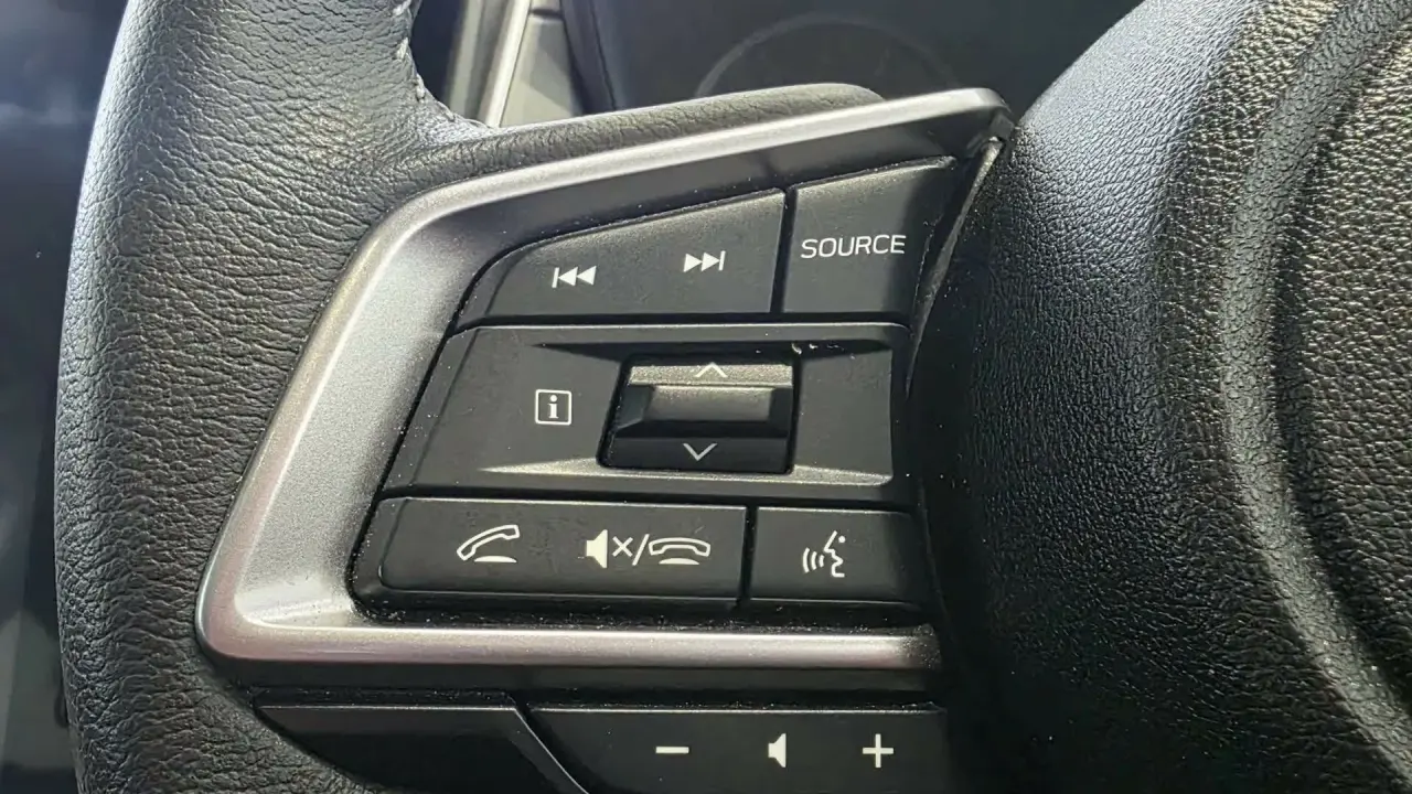 2023 SUBARU CROSSTREK Gallery Image 9