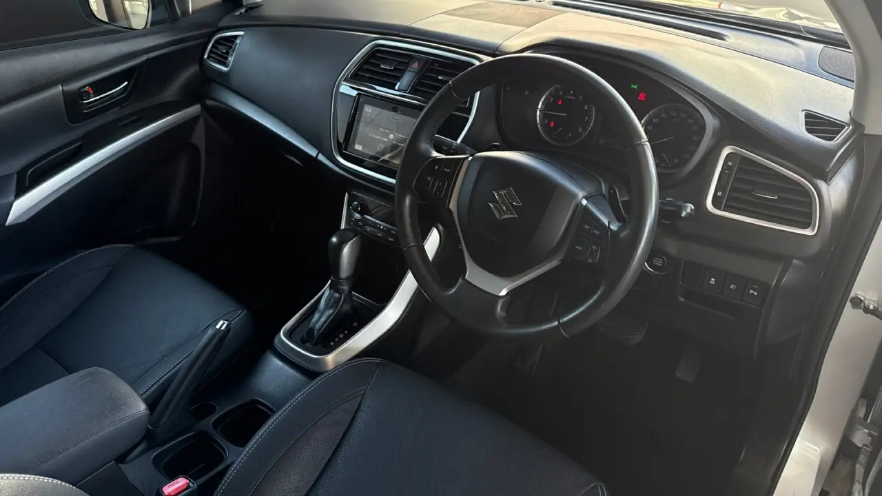 2020 SUZUKI S-CROSS Gallery Image 10