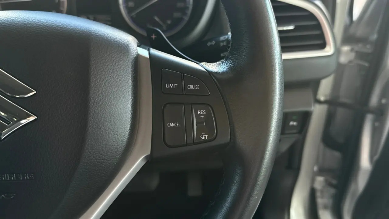 2020 SUZUKI S-CROSS Gallery Image 13