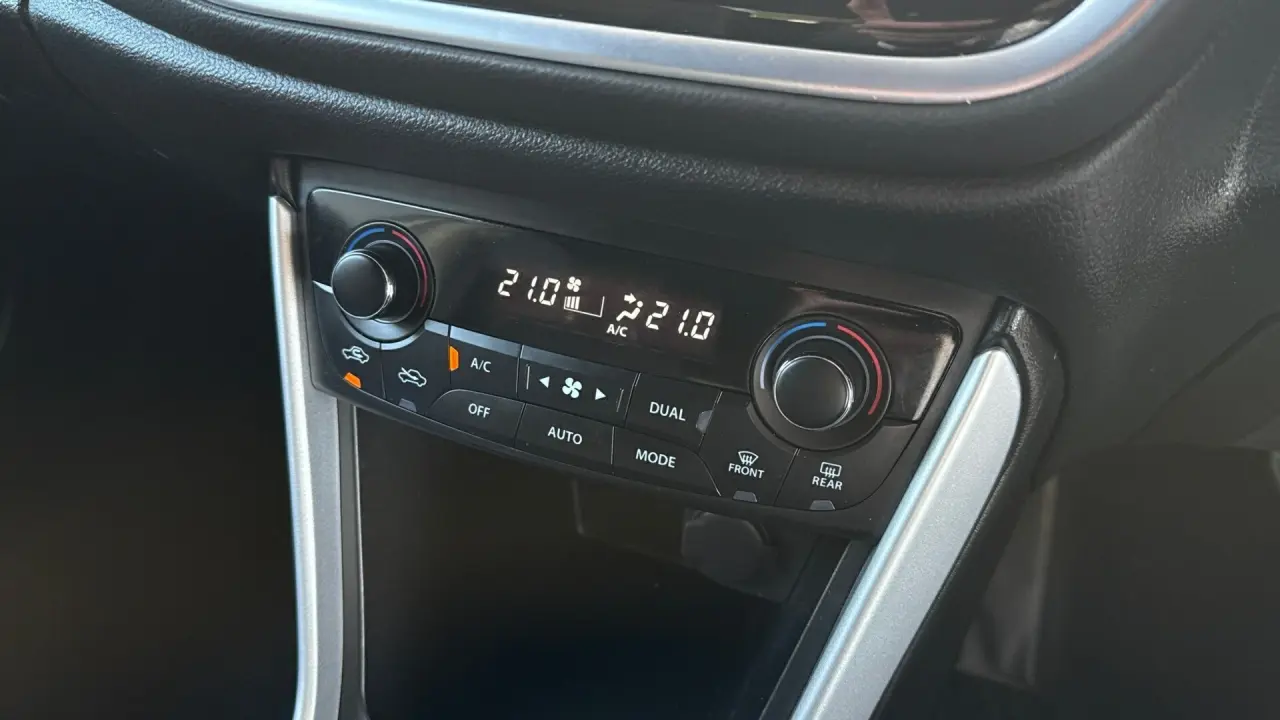 2020 SUZUKI S-CROSS Gallery Image 16