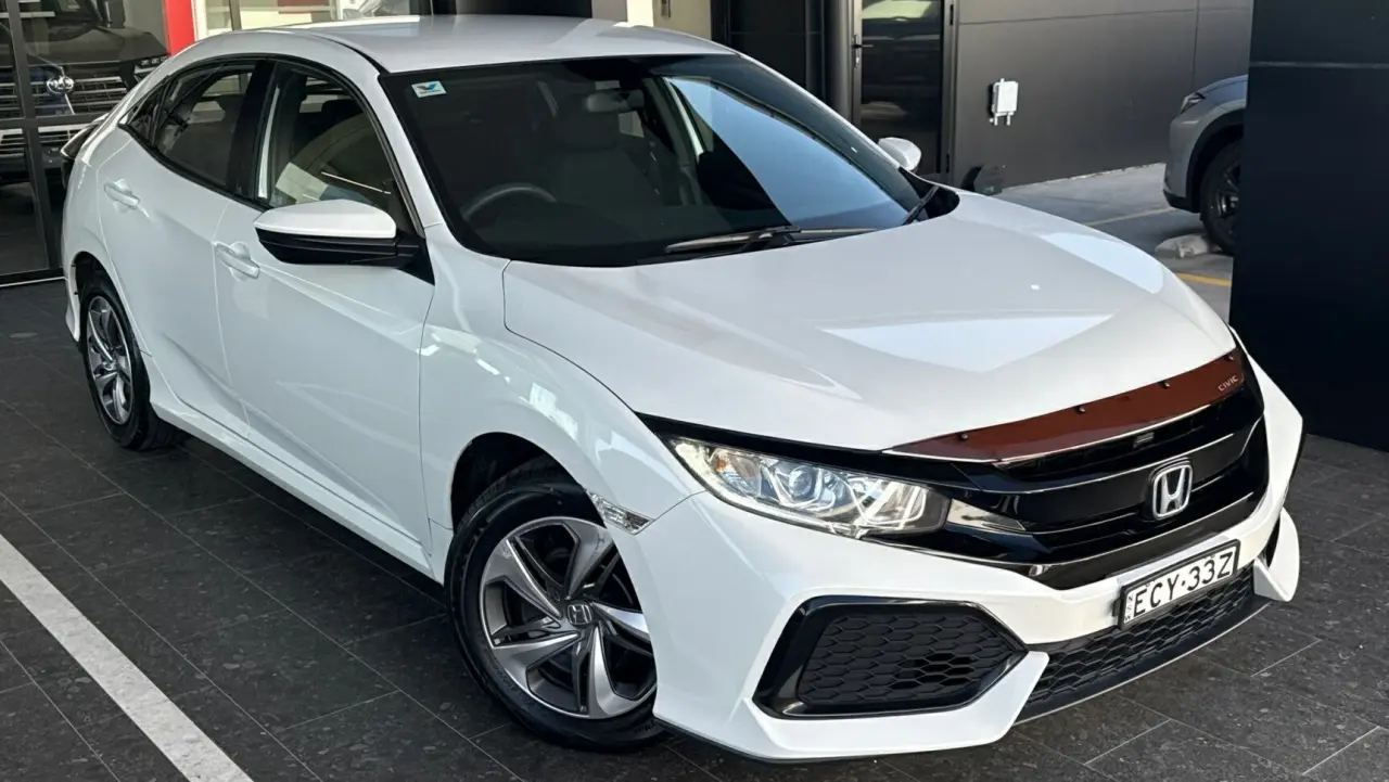 2019 HONDA CIVIC Gallery Image 1