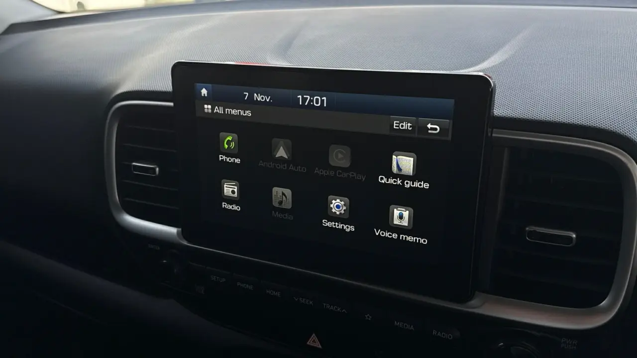 2019 HYUNDAI VENUE Gallery Image 14