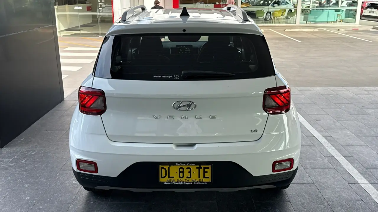 2019 HYUNDAI VENUE Gallery Image 5