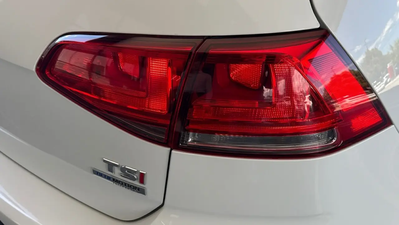 2013 VOLKSWAGEN GOLF Gallery Image 6