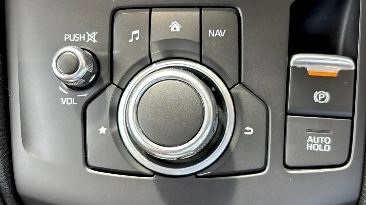 2018 MAZDA CX-5 Gallery Image 14