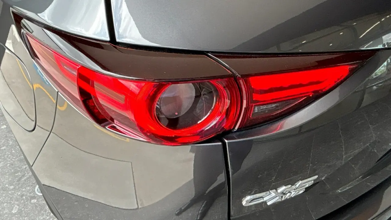 2018 MAZDA CX-5 Gallery Image 4