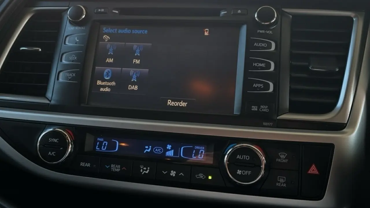 2017 Toyota Kluger Gallery Image 10