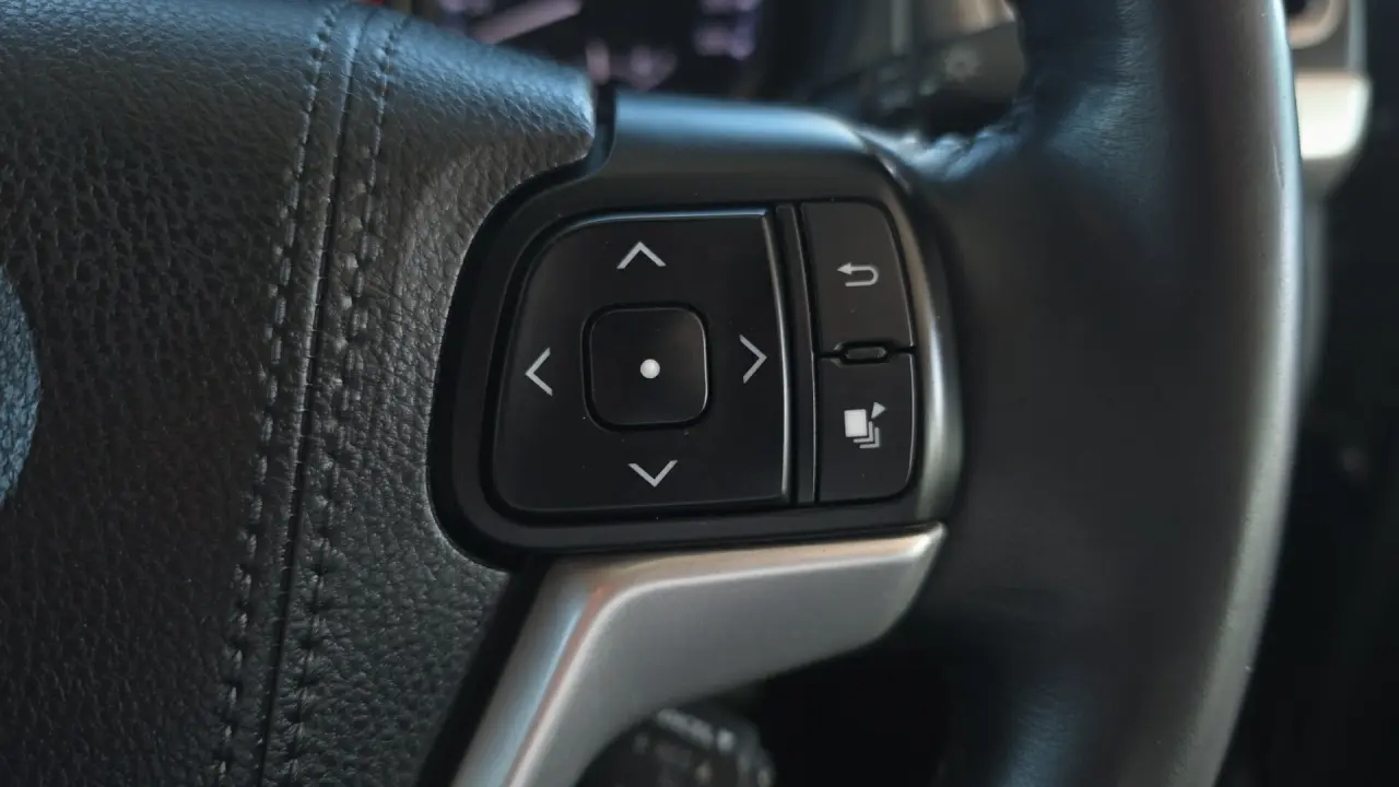 2017 Toyota Kluger Gallery Image 14