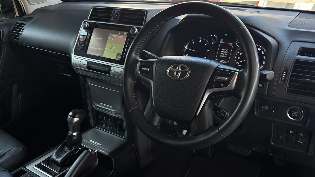 2017 Toyota Prado Gallery Image 8