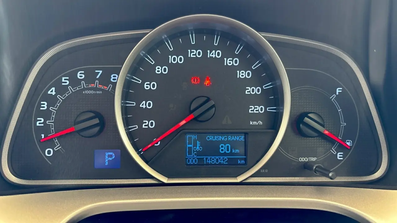 2015 Toyota RAV4 Gallery Image 17