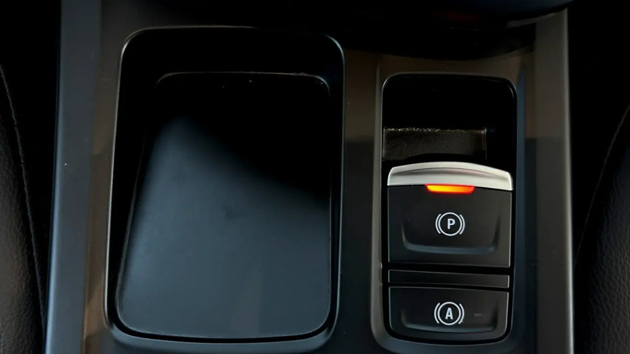 2023 RENAULT ARKANA Gallery Image 14