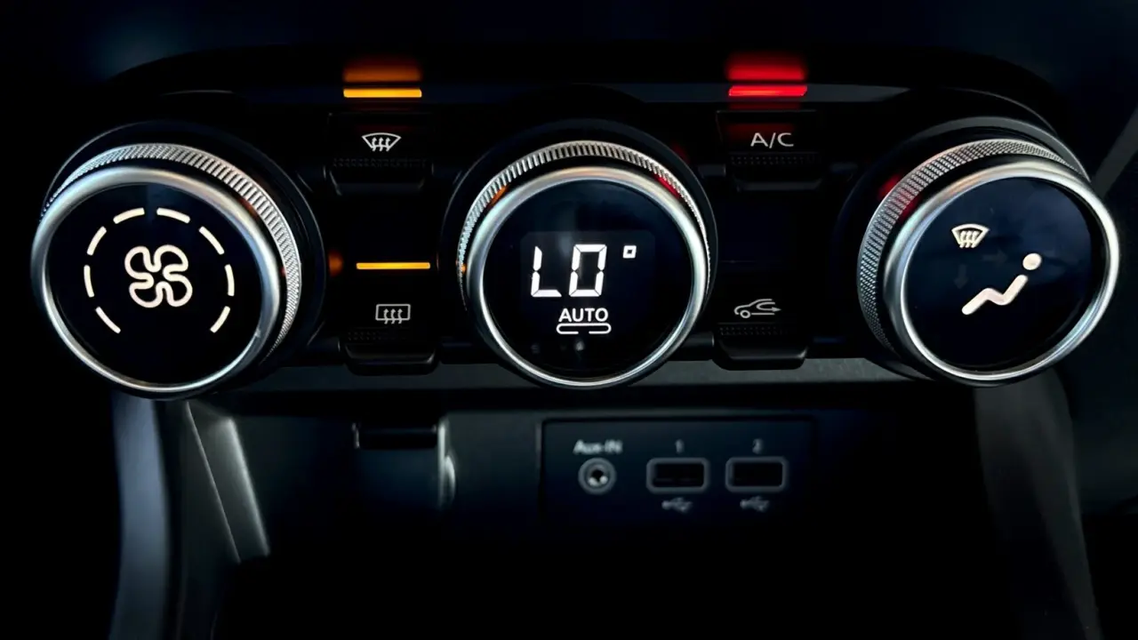 2023 RENAULT ARKANA Gallery Image 15