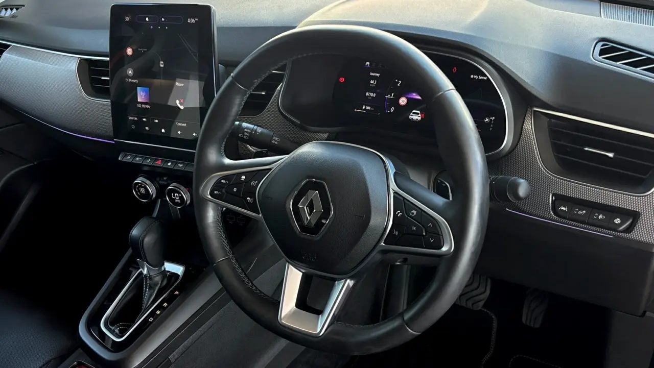 2023 RENAULT ARKANA Gallery Image 9