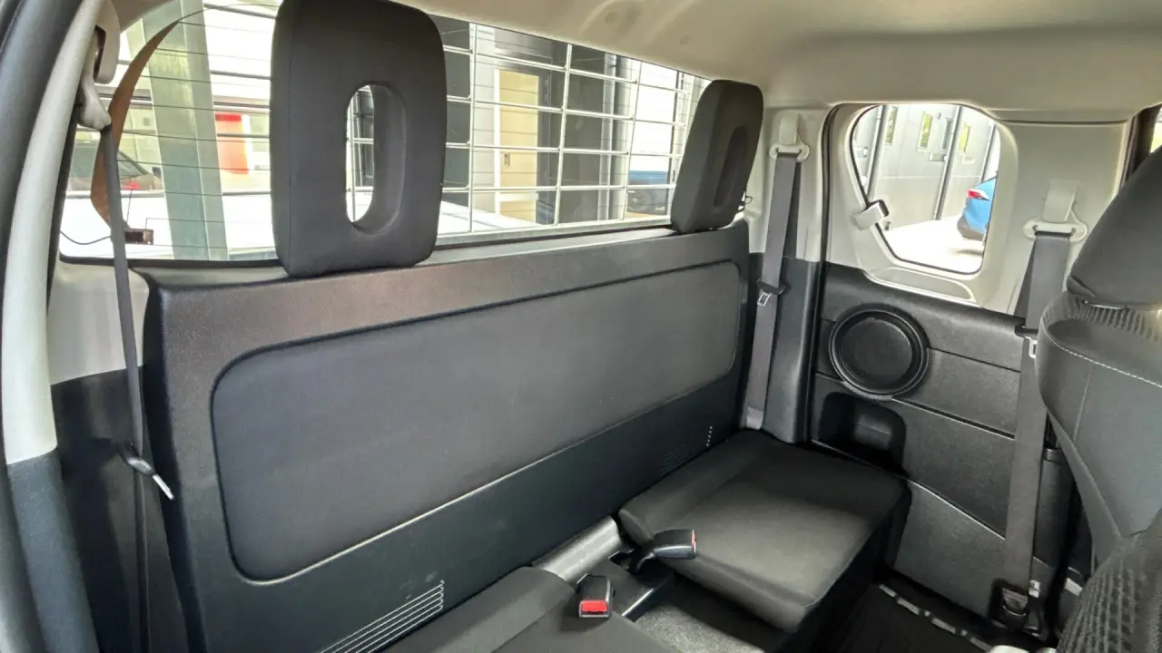 2023 Toyota Hilux Gallery Image 8