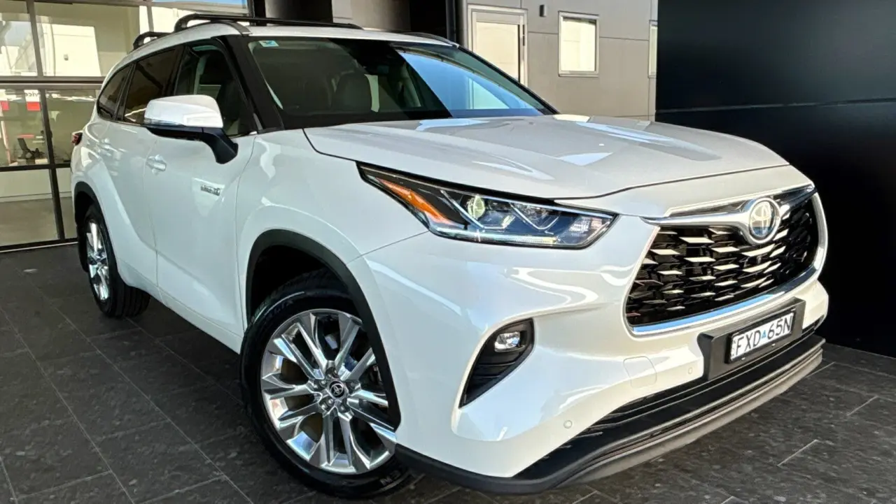 2021 Toyota Kluger Hybrid Gallery Image 1