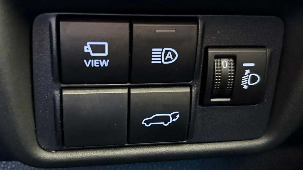 2021 Toyota Kluger Hybrid Gallery Image 18