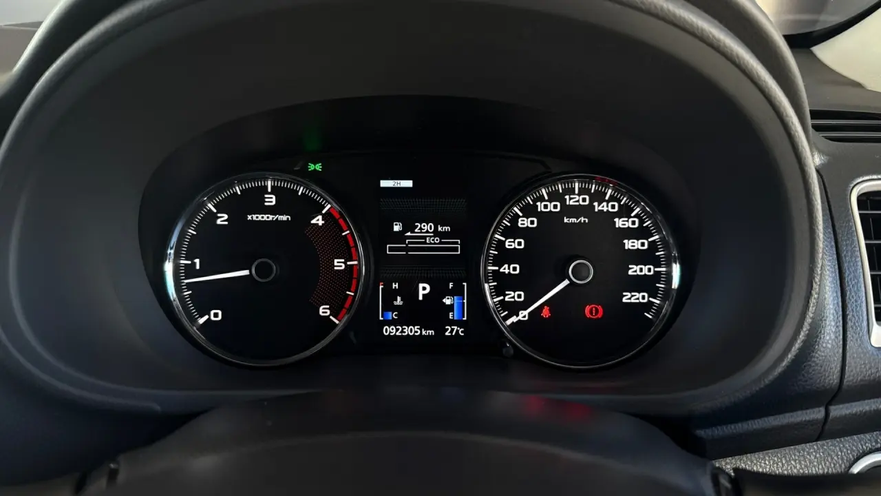 2018 MITSUBISHI PAJERO SPORT Gallery Image 13