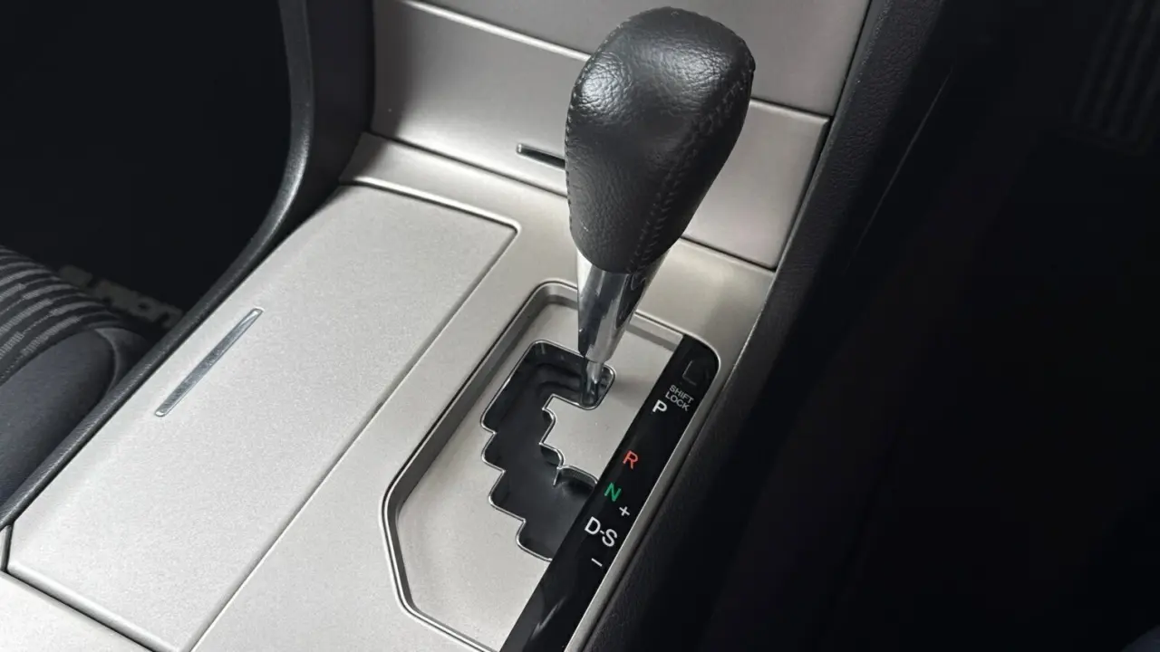 2011 Toyota Aurion Gallery Image 16