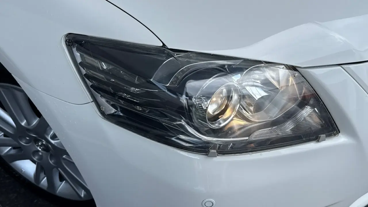 2011 Toyota Aurion Gallery Image 3